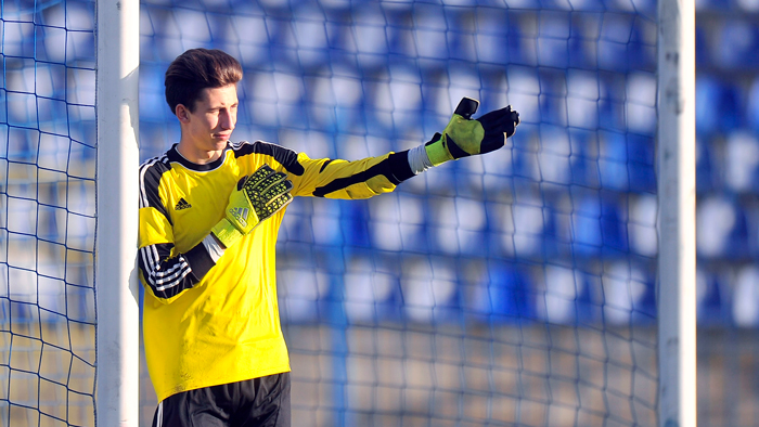 Kamil Grabara, Ruch Chorzow U17