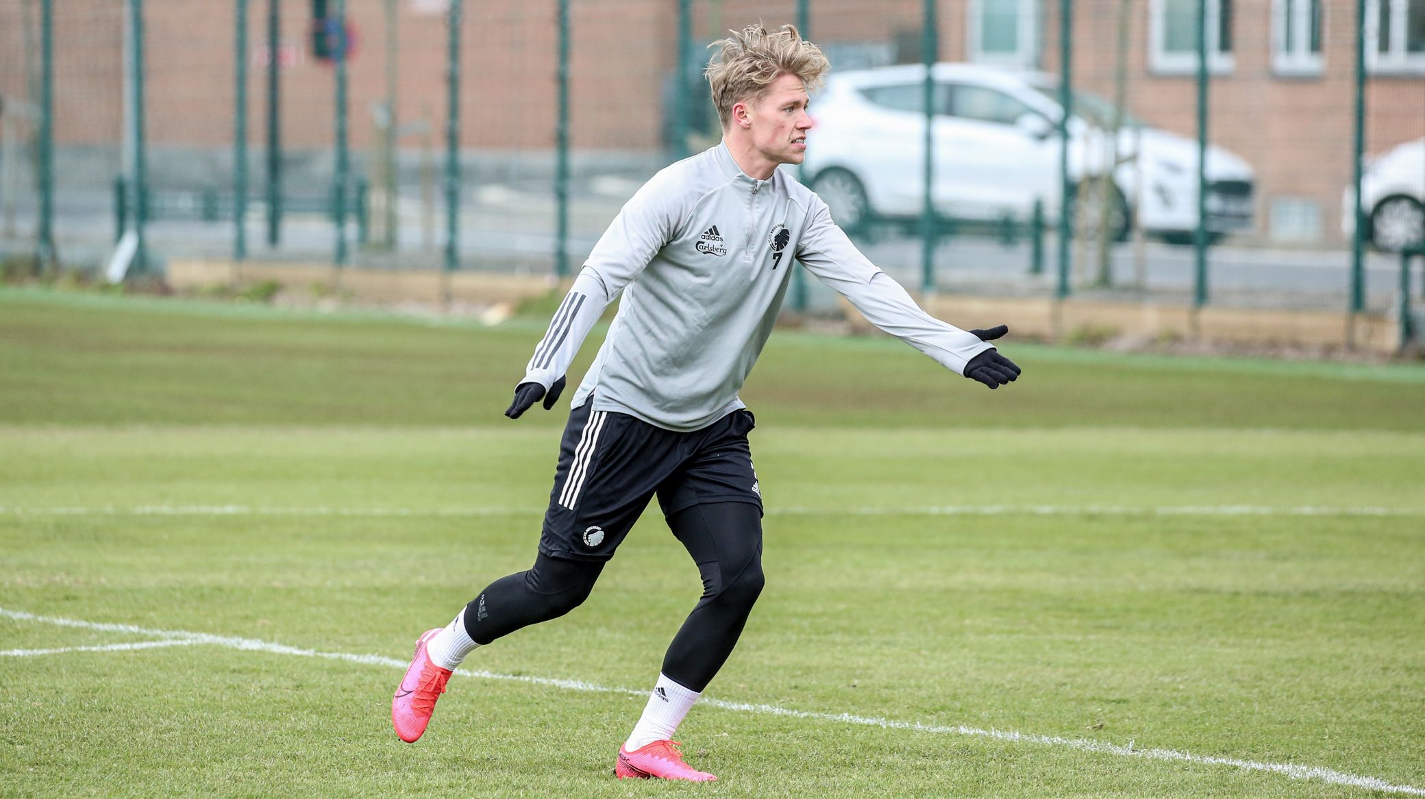 Viktor Fischer