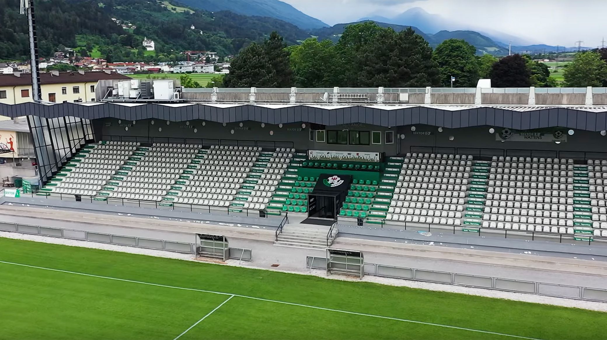 Gernot Langes Stadion i Wattens