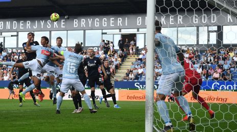 Jens Stage scorer sit første FCK-mål