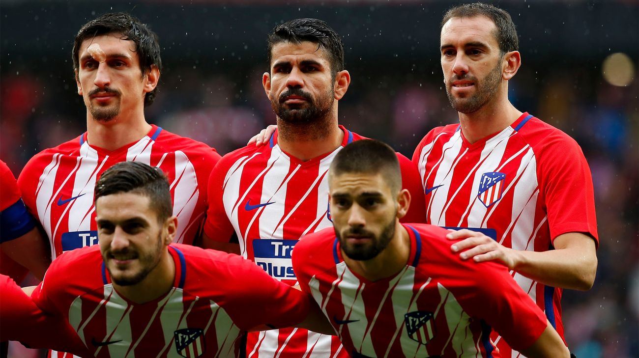 Forrest Koke og Carrasco, bagest Vrsaljko, Costa og Godin