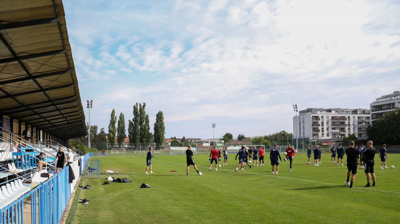 Træning på Slovan Bratislavas akademi